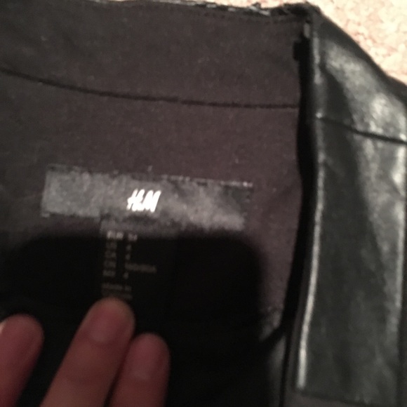 H&M Blazer - Picture 3 of 4